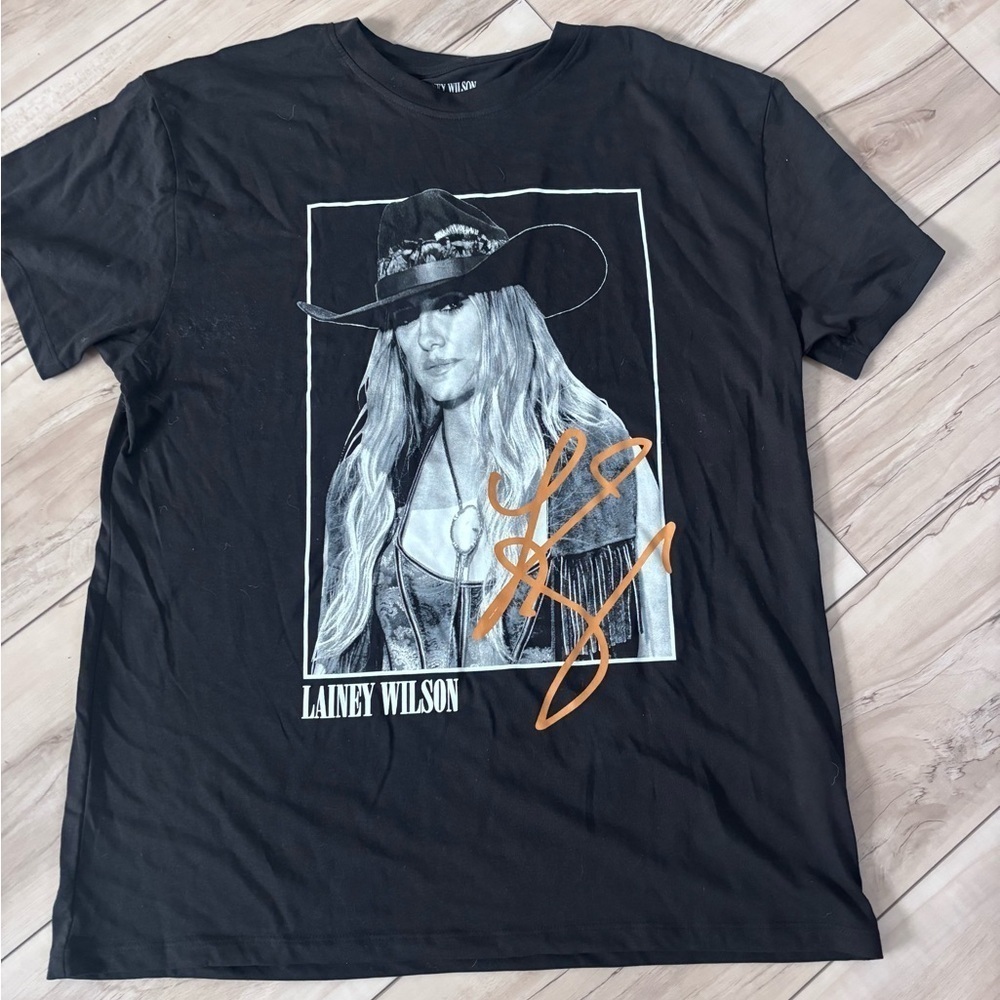 Lainey Wilson Black Tee with Yellow Graphic